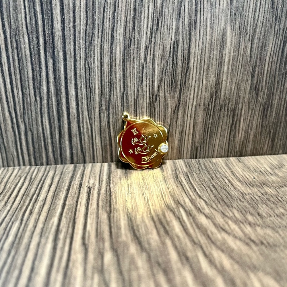 Gold Gemini Jewlery Charm